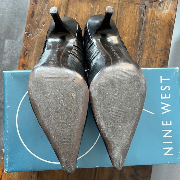 Nine West 8.5M vintage Mary-Jane leather heels, Y2K. - Picture 11 of 16